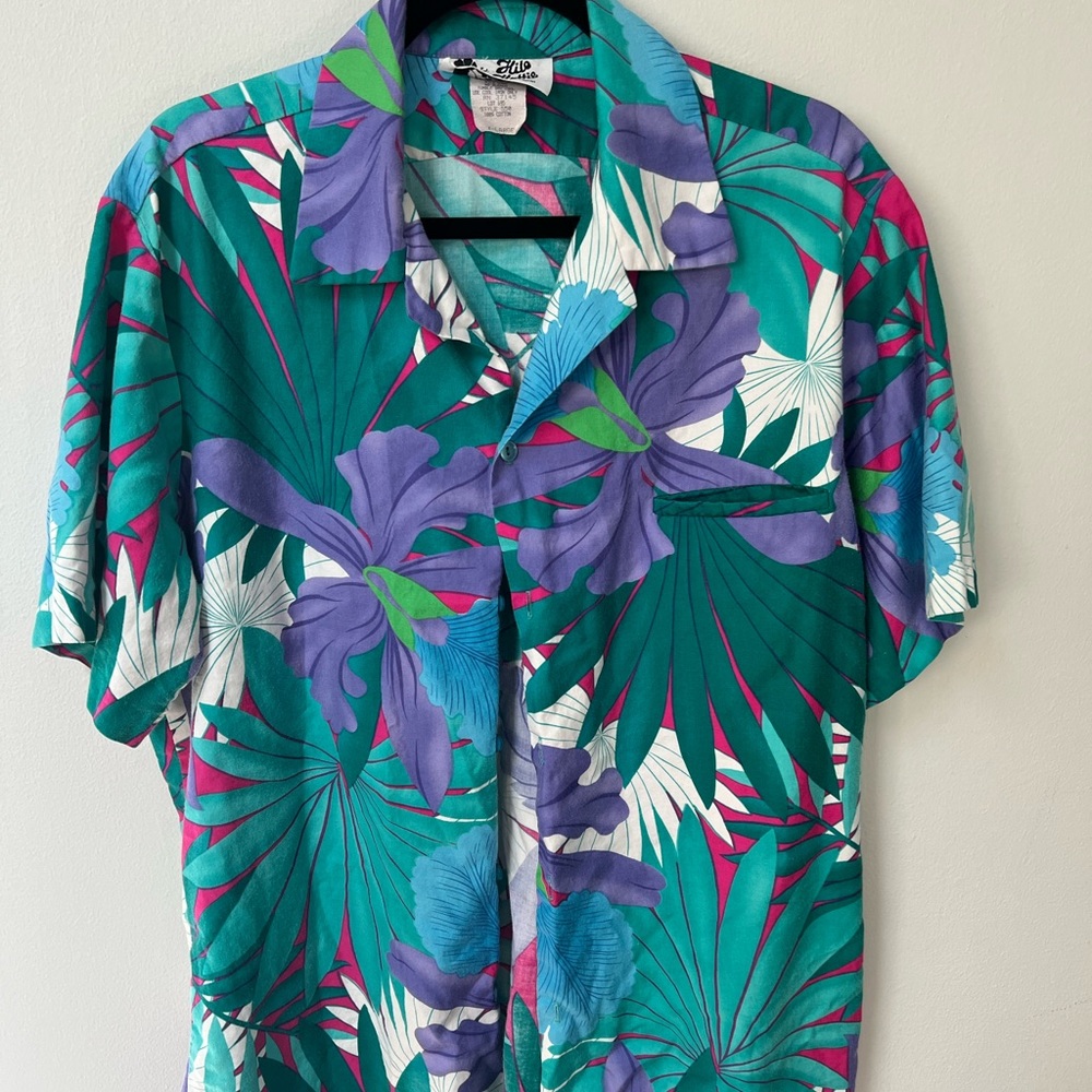 Hilo Hattie Vintage multi-color bright floral short-sleeve Hawaiian shirt sizeXL